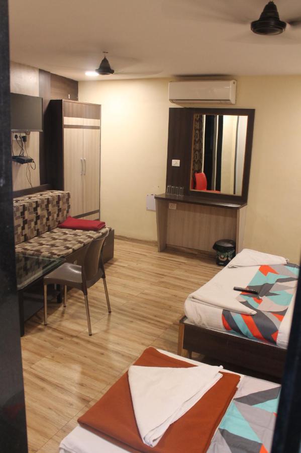 Mukesh Residency 호텔 푸네 외부 사진